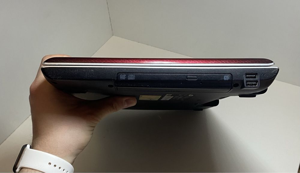 Ноутбук Samsung NP-R730 17.3»/ 4GB RAM/500GB HDD! N2488