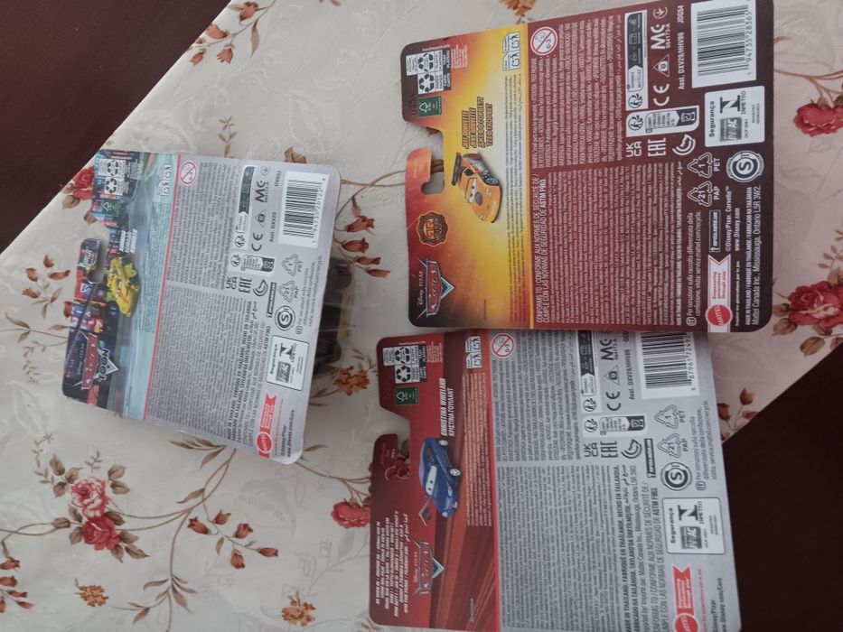 3 carros Disney Pixar cars Mattel novos