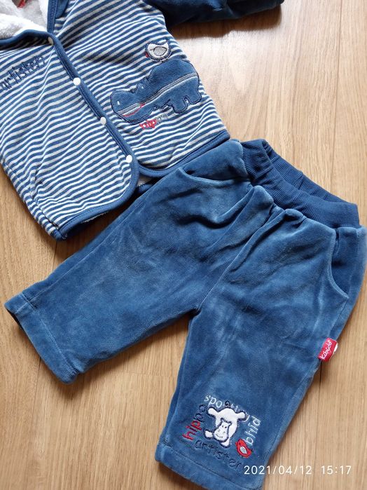 Костюм на мальчика 8 мес.Штаны и кофта