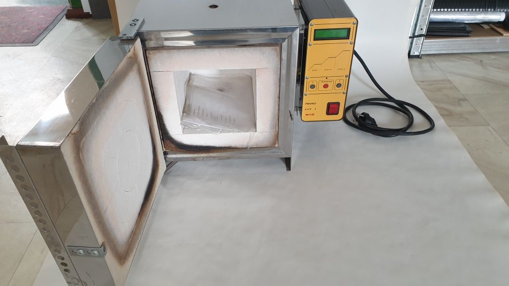 Piec laboratoryjny KXP3 Progress