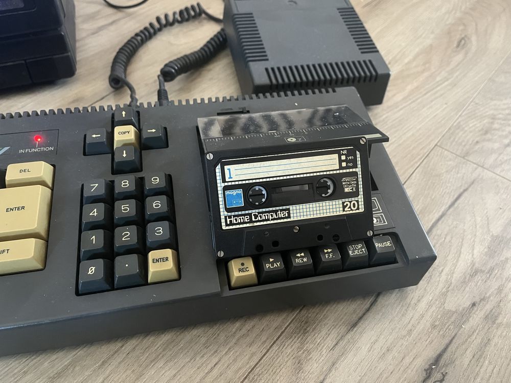 Komputer Amstrad SCHNEIDER CPC 464 - zestaw