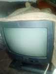 vendo televisões