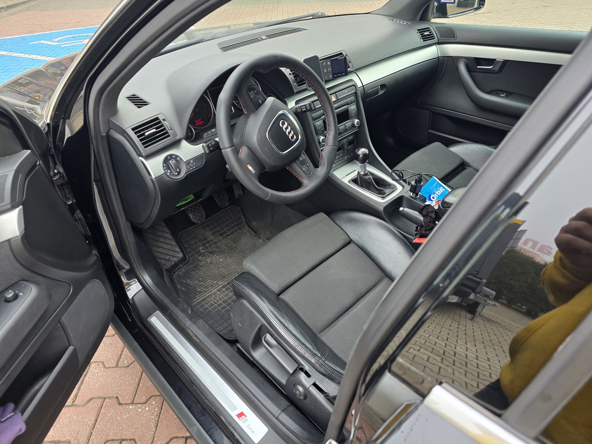 Audi a4 b7 s line pełny. Bi led 2.0tdi 2007r