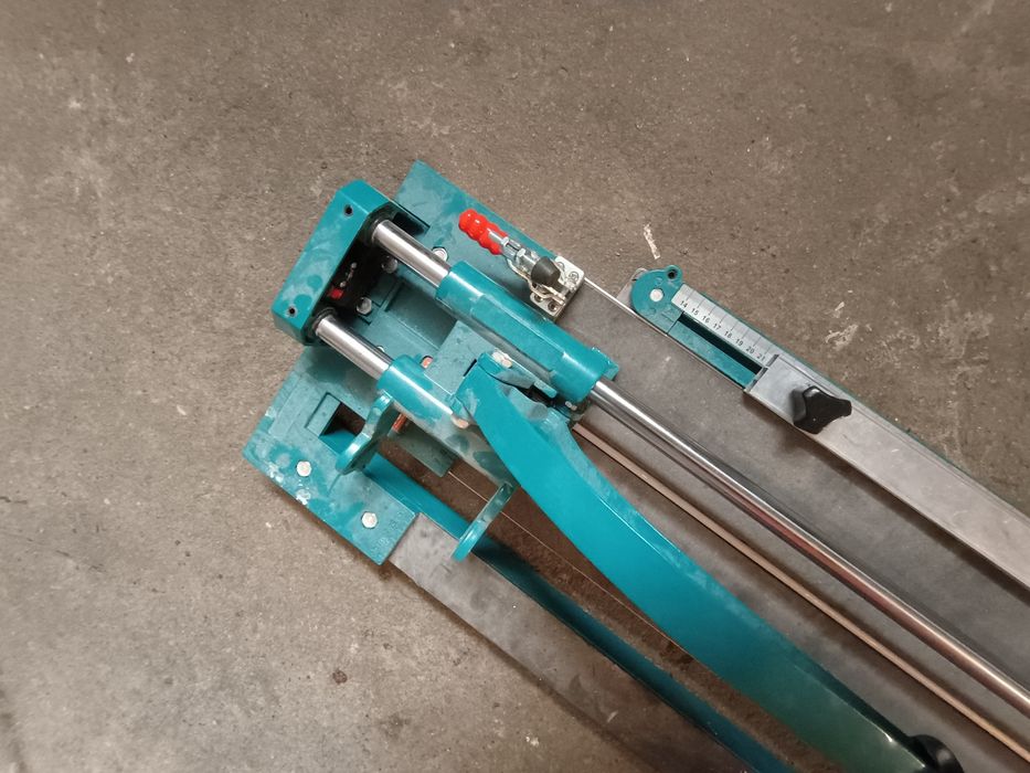 VEVOR 47-calowa przecinarka do płytek 1200 mm