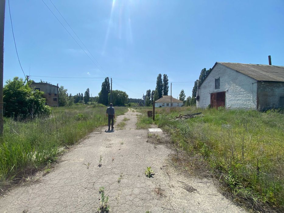Продаж нежитлових приміщень (ферма) 10589,9м², 9,7592га, Черкаська обл