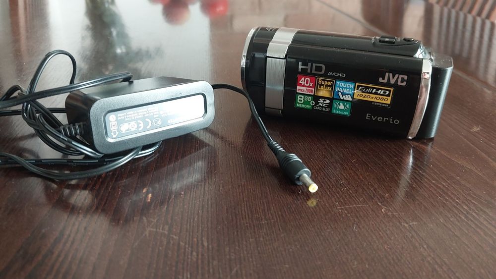 Kamera JVC GZ-HM650BE – Full HD