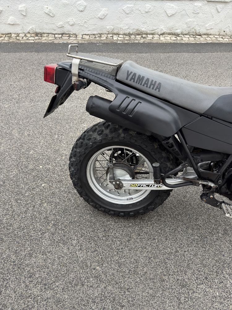 Yamaha TW 125 com motor 225.