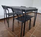 Mesa + 4 cadeiras