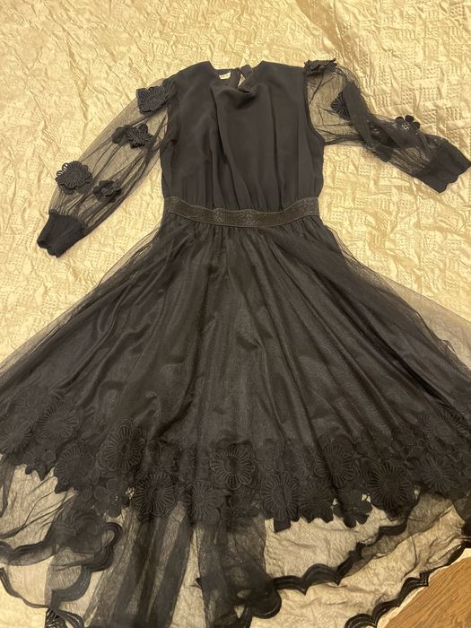 Вечірня сукня в ідеальному стані