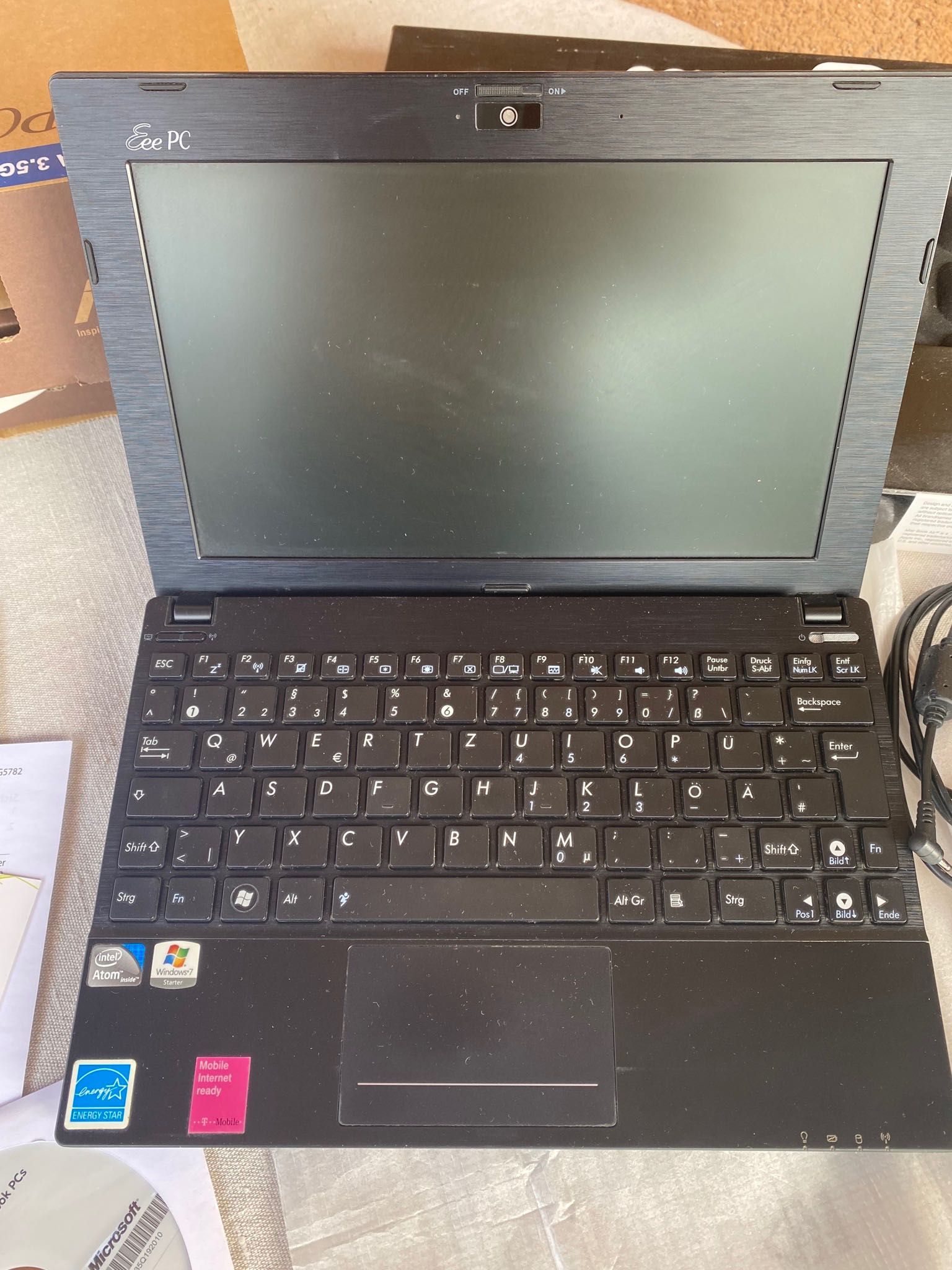 Notebook ASUS Eee PC 1016P Go Win 7