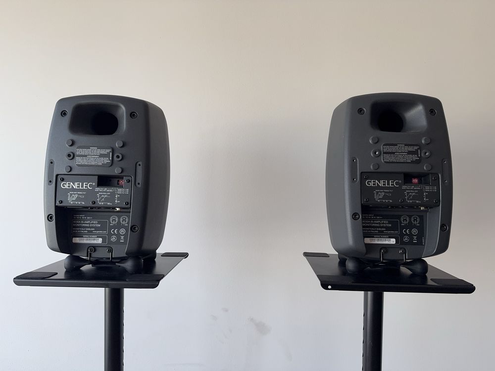 Genelec 8030a - Monitor Coluna estúdio - como novas