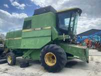 Kombajn zbożowy john deere 1085