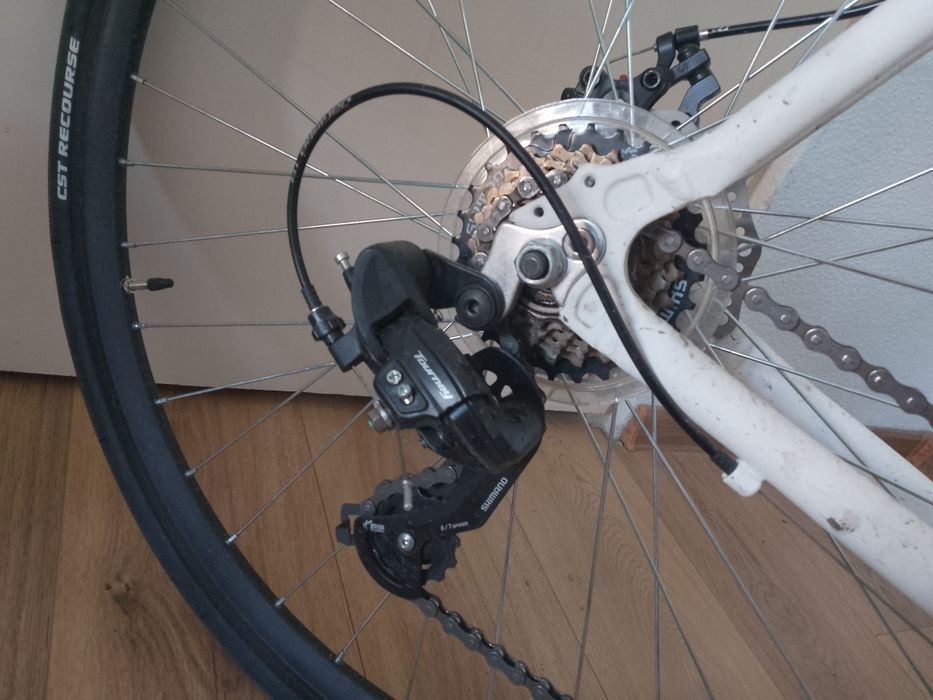 Rower, koła 28", 21 biegów, rama 22" Shimano