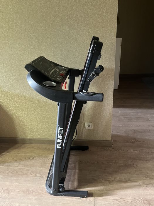 Бігова елекрична доріжка  funfit v5