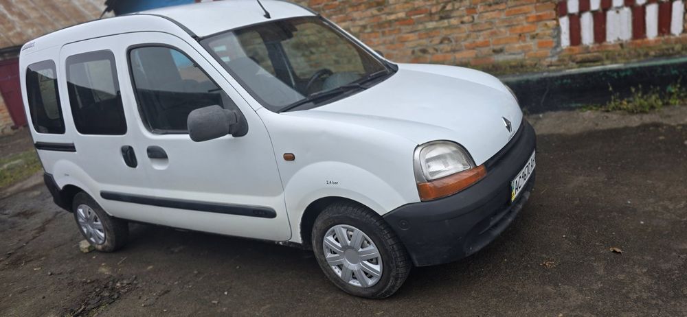 Продам автомобіль .