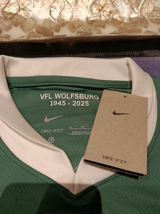 Camisola alternativa Wolfsburg 2526