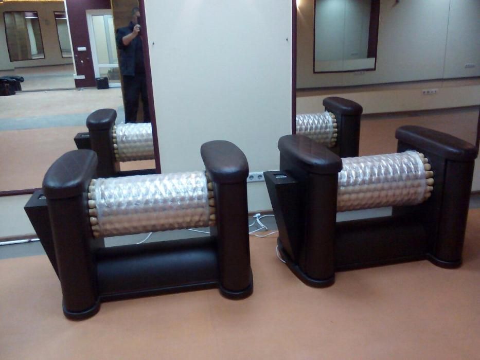 Роликовый тренажер-массажер