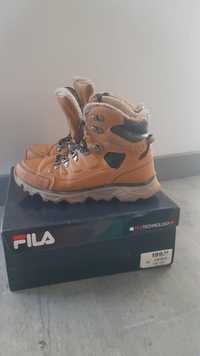 Fila,  zimowe ocieplane buty juniorskie, rozmiar 38

Opis: Wit