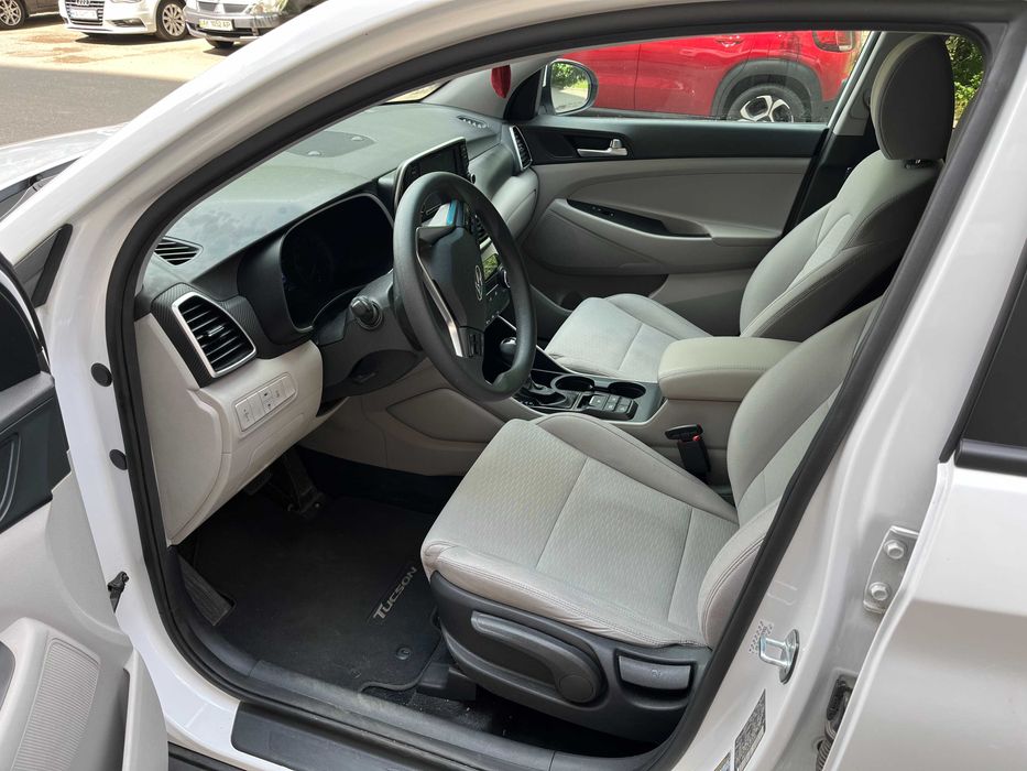 Продам Hyundai Tucson 2019, 2.0 GDI, автомат, полный привод