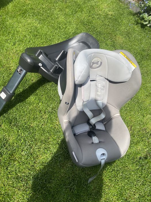 Fotelik Cybex Sirona M2 i-size jak nowy