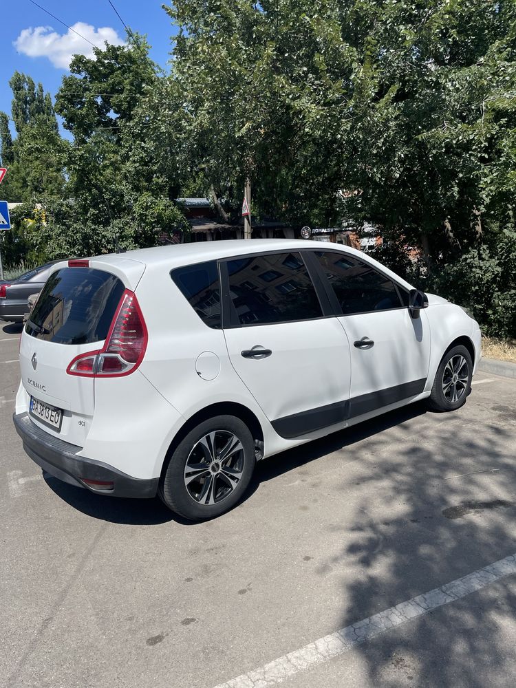 Renault megane scenik реномеган сценік