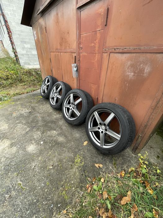 Диски r18 5x114,3 з шинами літо