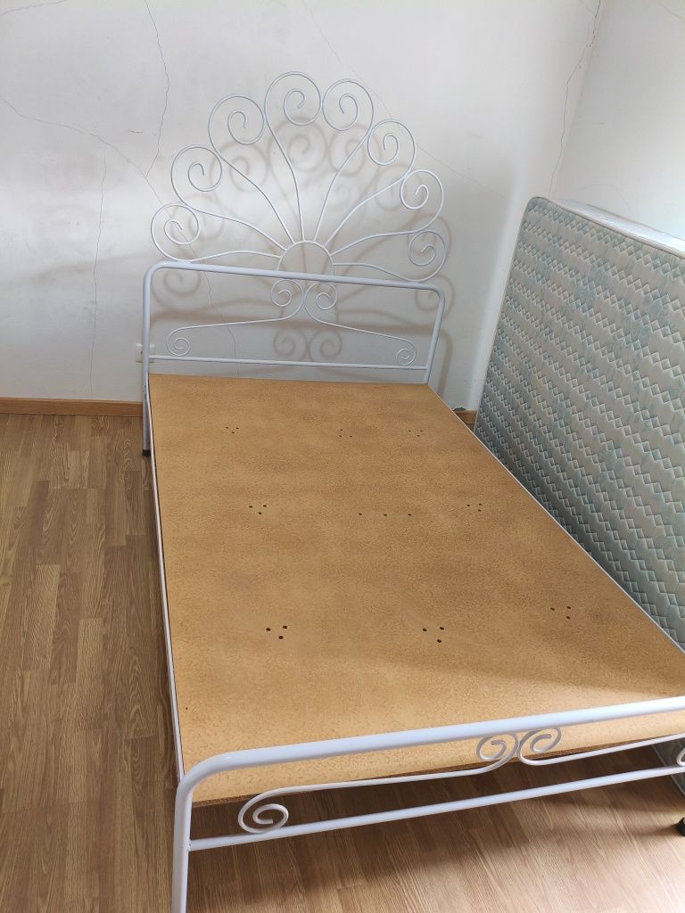 Cama Alentejana em Ferro - Restaurada!