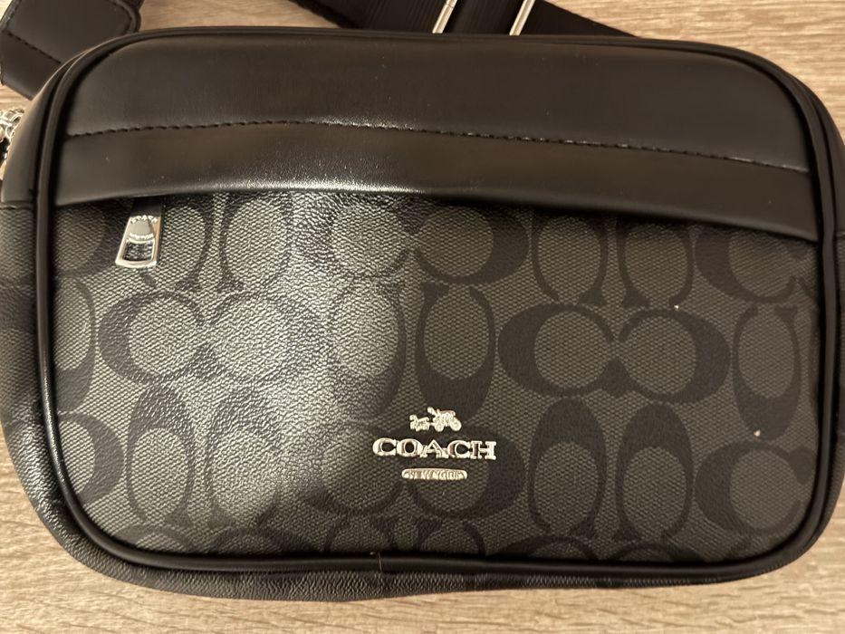 Чоловіча сумка Coach