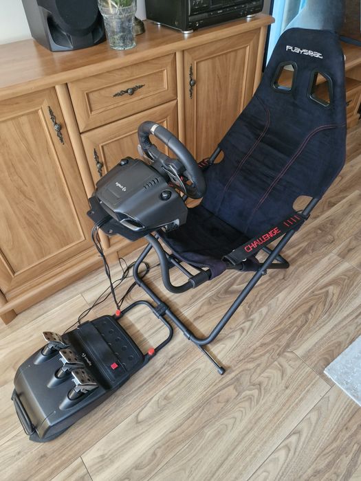 Playseat zestaw z kierownicą