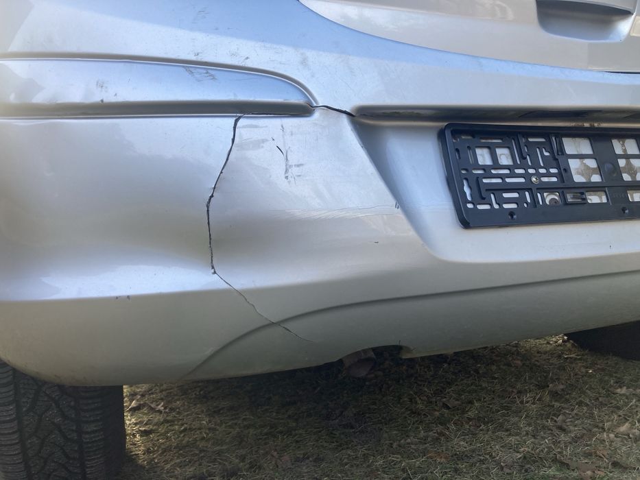 Opel Corsa D. Części. Wersja 5D. Kolor Z157