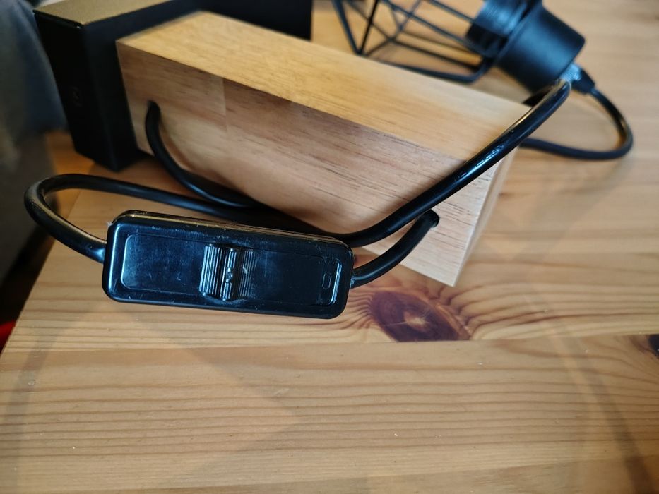 Lampka ścienna kinkiet