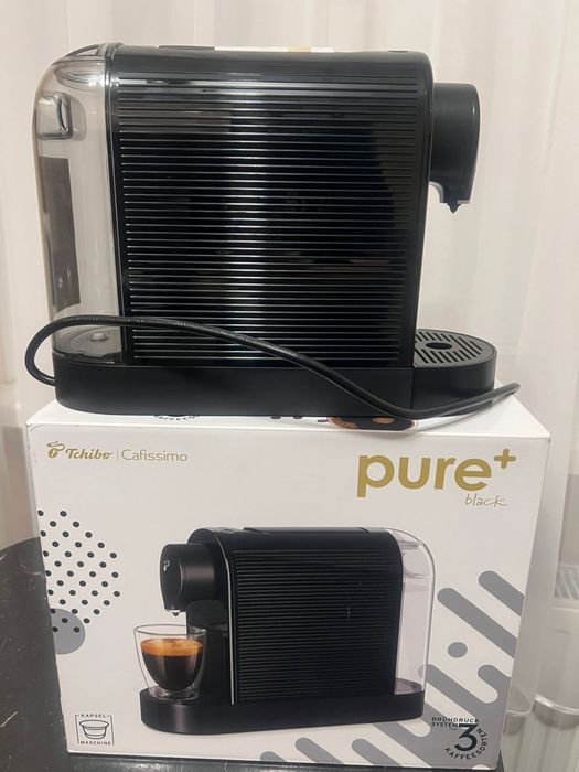 Кавомашина (Кофемашина)капсульная Tchibo Cafissimo Pure Plus Czarny