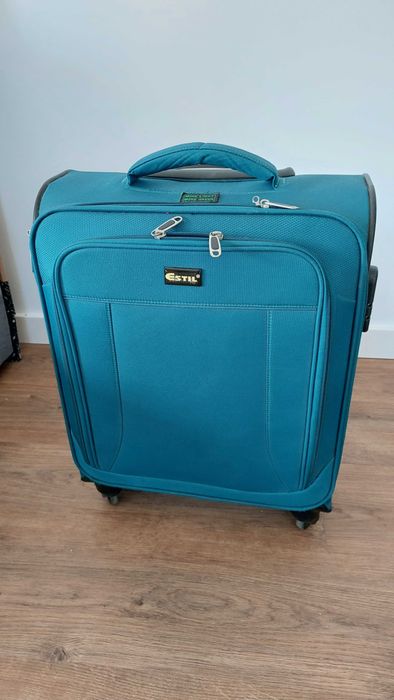 Walizka kabinowa do samolotu Estil