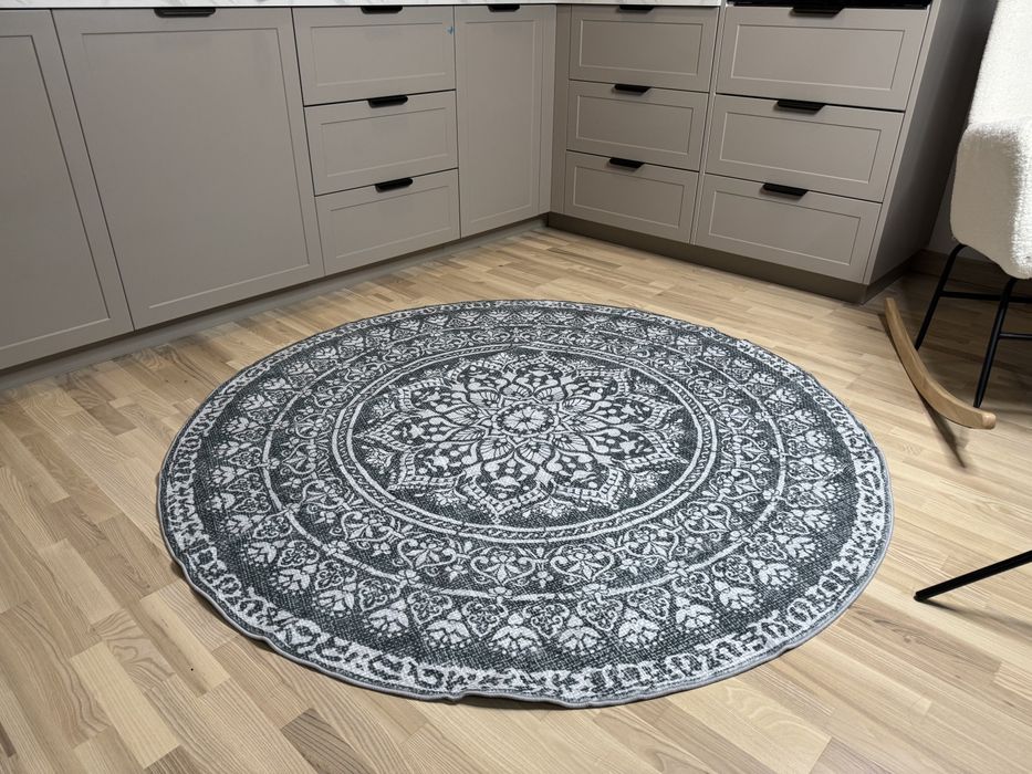 Шикарний коврик килим круглий