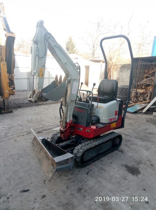 Оренда послуги екскаватора навантажувач мініекскаватори