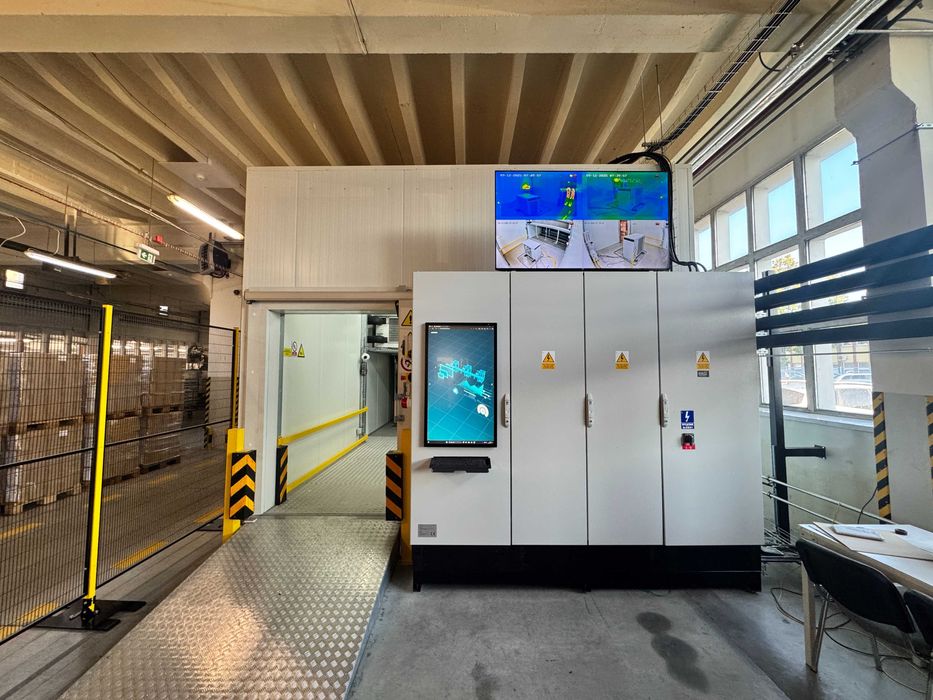 Stanowisko do testowania urządzeń w stałych warunkach środowiskowych