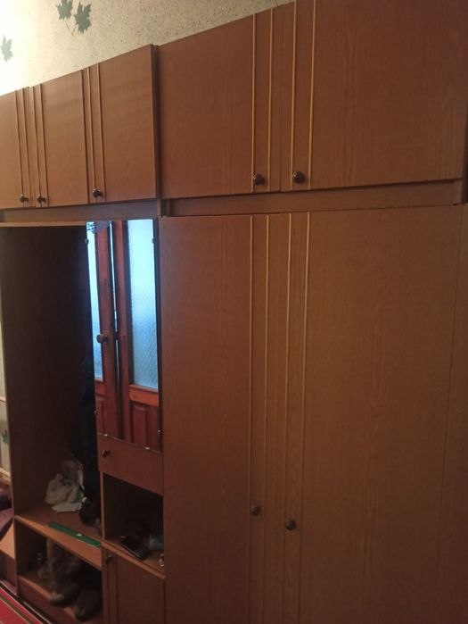 Продам прихожу самовивоз