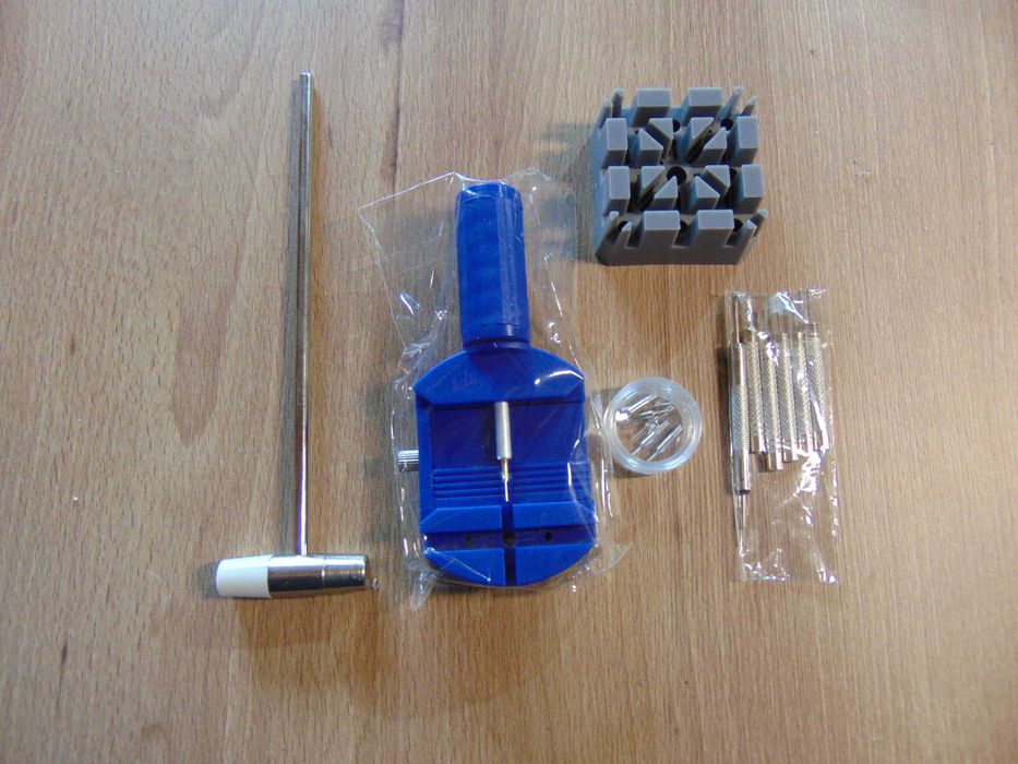 Zestaw narzędzi do naprawy zegarków