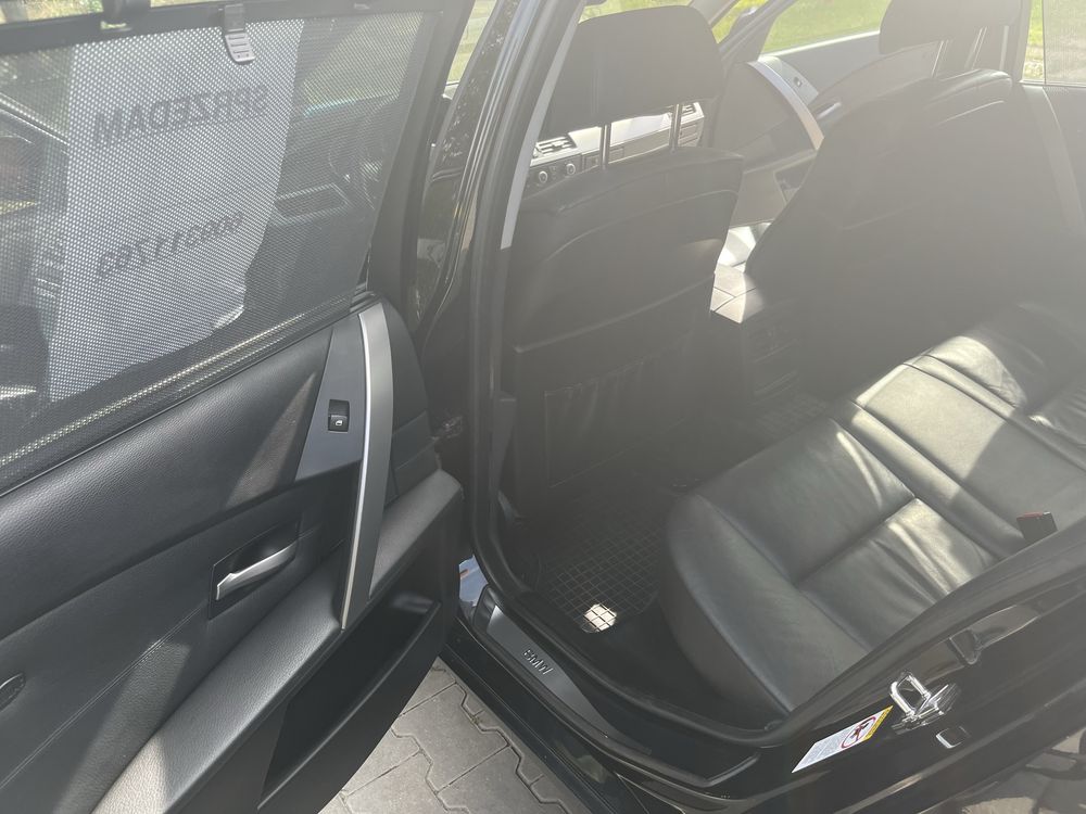 Bmw 530 bardzo ładnie utrzymana i z bogatym wyposazeniem