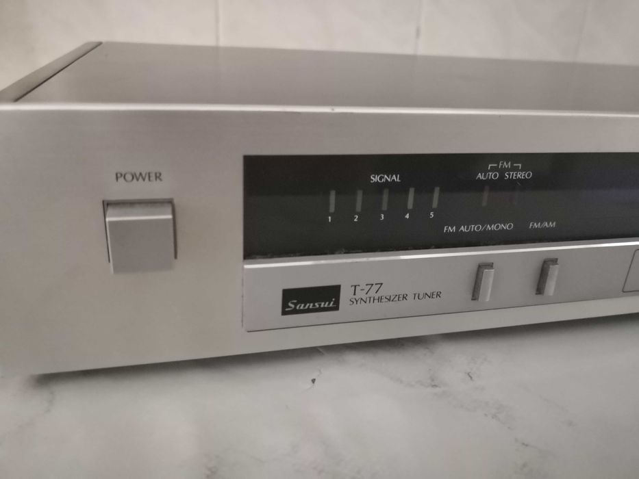 Sansui T-77 Sintonizador