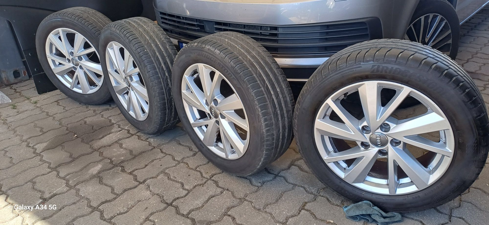 ALUFELGI koła opony AUDI Q2 215/55/17 LATO  81A601025C ET45 5x112 OE