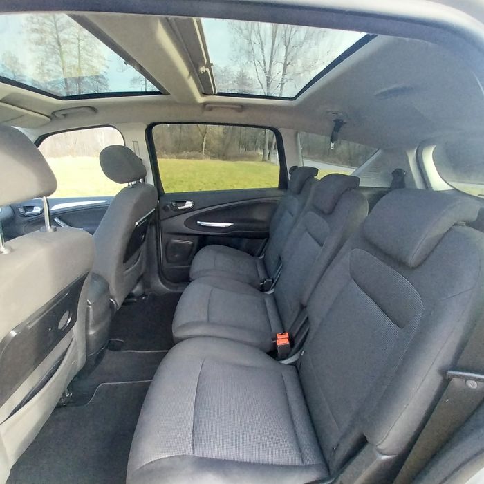 Ford  S- max wersja  7 osobowa panoramiczny dach