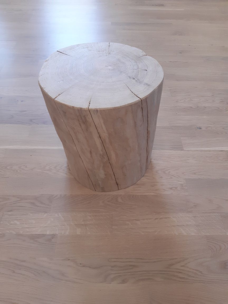 Dębowe pieńki rustykalne