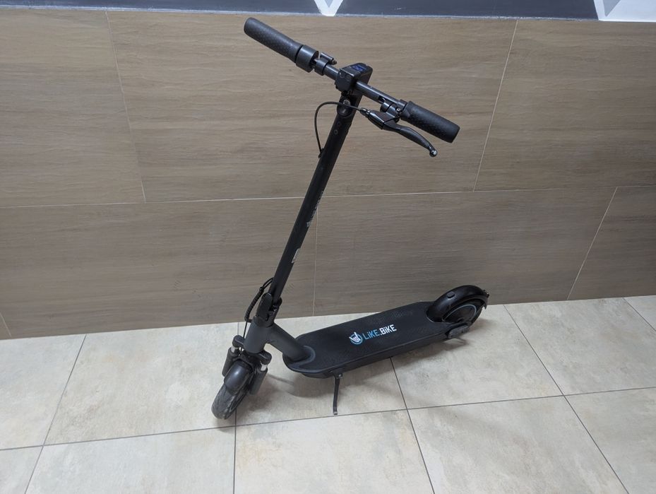 Продаю електросамокат Like.Bike.