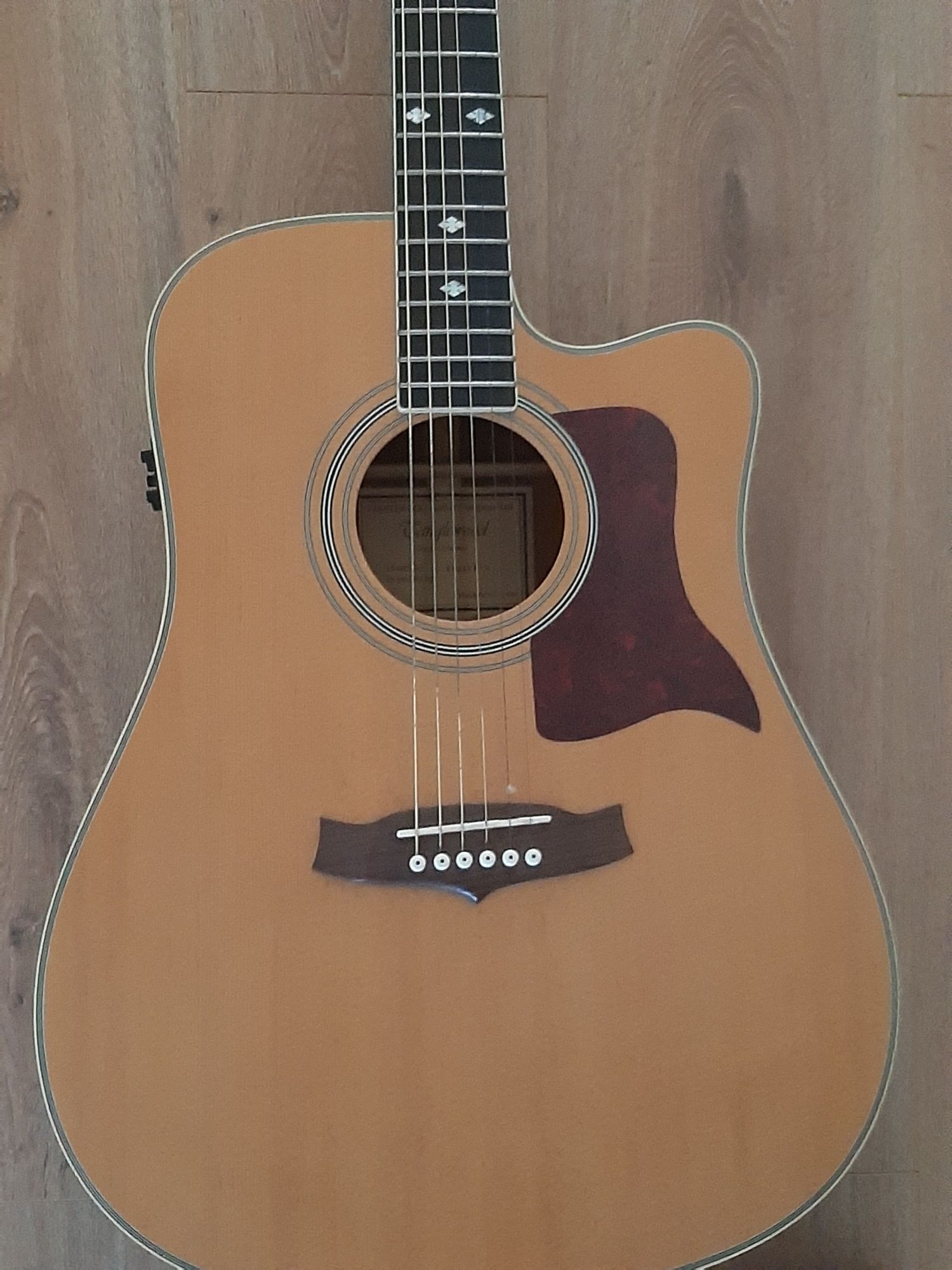 Tanglewood TW15CE-B Guitarra Electro-Acústica