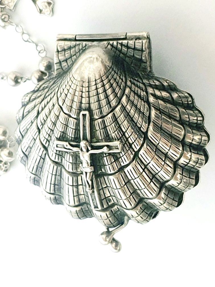 Lindo Rosário com caixa "concha" vintage em prata portuguesa
