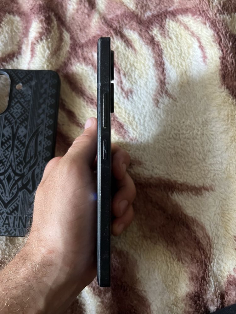 Redmi 13C  6-128 памяті