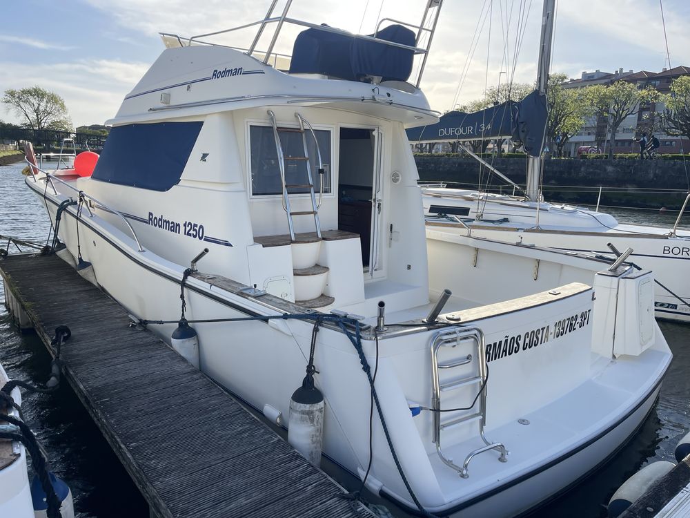 Rodman 1250 2x430CV