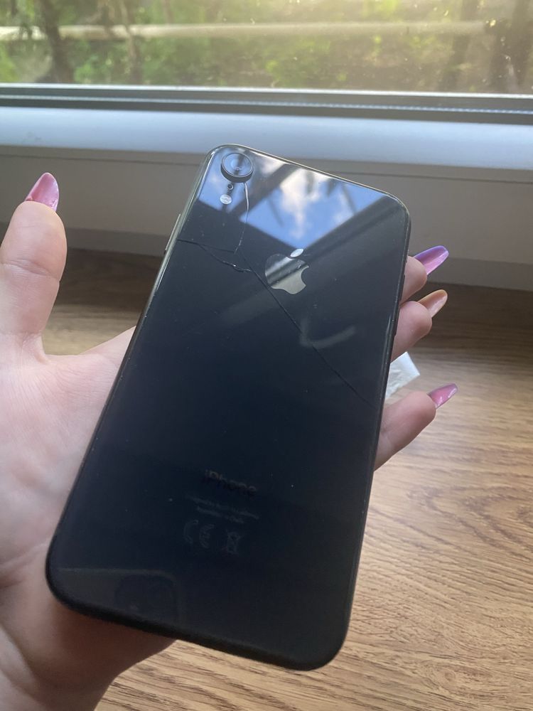 Iphone XR stan dobry