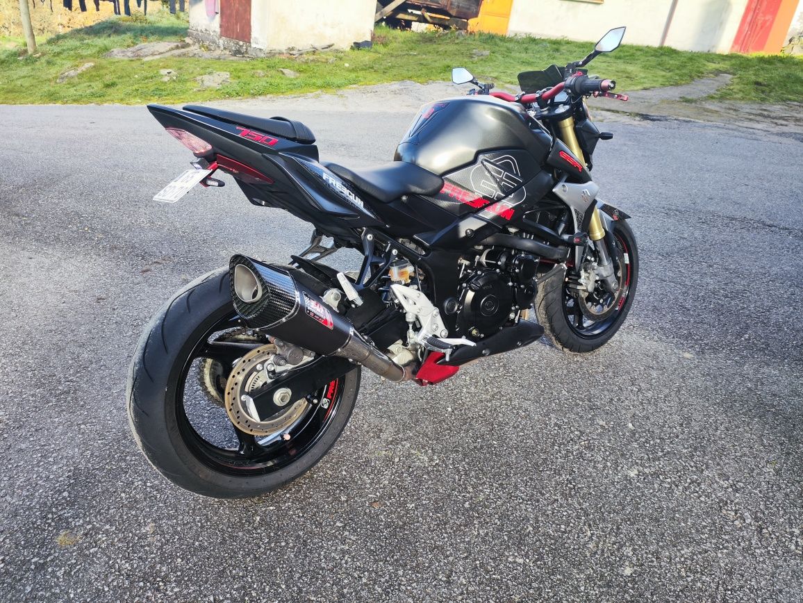 Suzuki GSR 750 FREEGUN - Edição Limitada